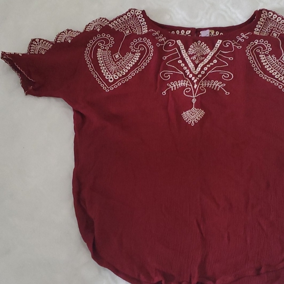 Francesca's Burgundy Embroidered Top - Picture 2 of 7